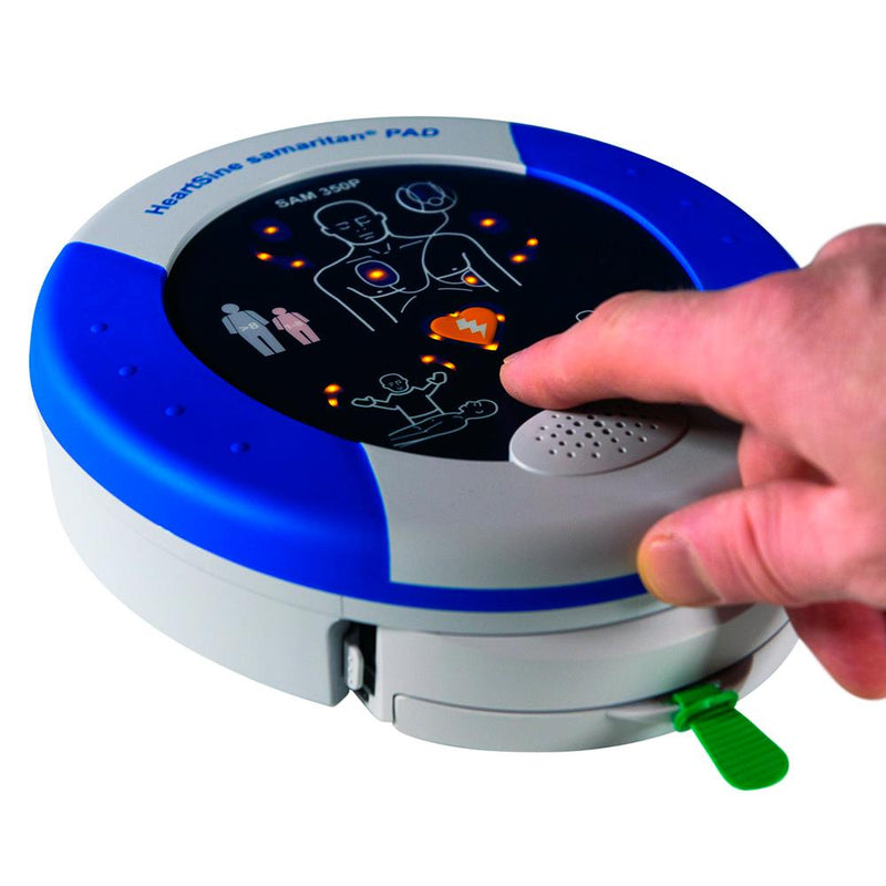 Heartsine-Samaritan-PAD-350P-Semi-Automatic-Defibrillator-In-Use